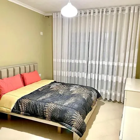 Queen Ekaterina Ii Appartement Vlorë