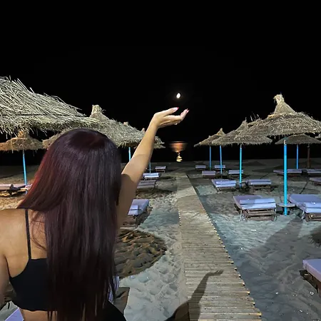 Queen Ekaterina Ii *