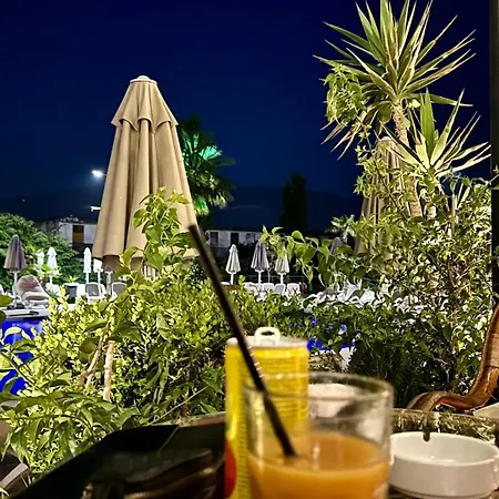 Queen Ekaterina Ii *