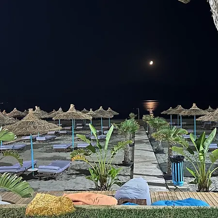 Queen Ekaterina Ii *