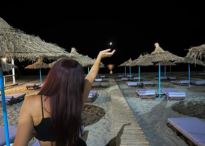 Queen Ekaterina Ii *